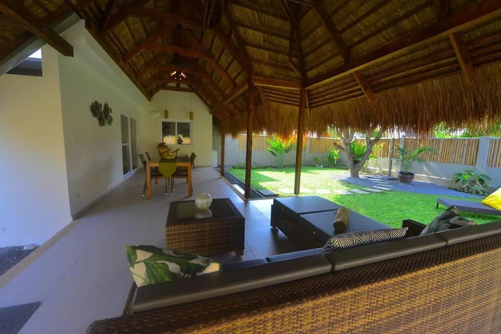 Halamanan Residences Panglao 0*,